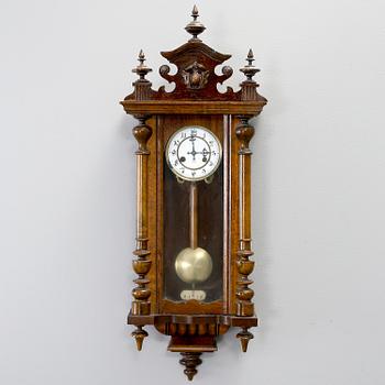 VÄGGUR, Junghans, omkring 1900.
