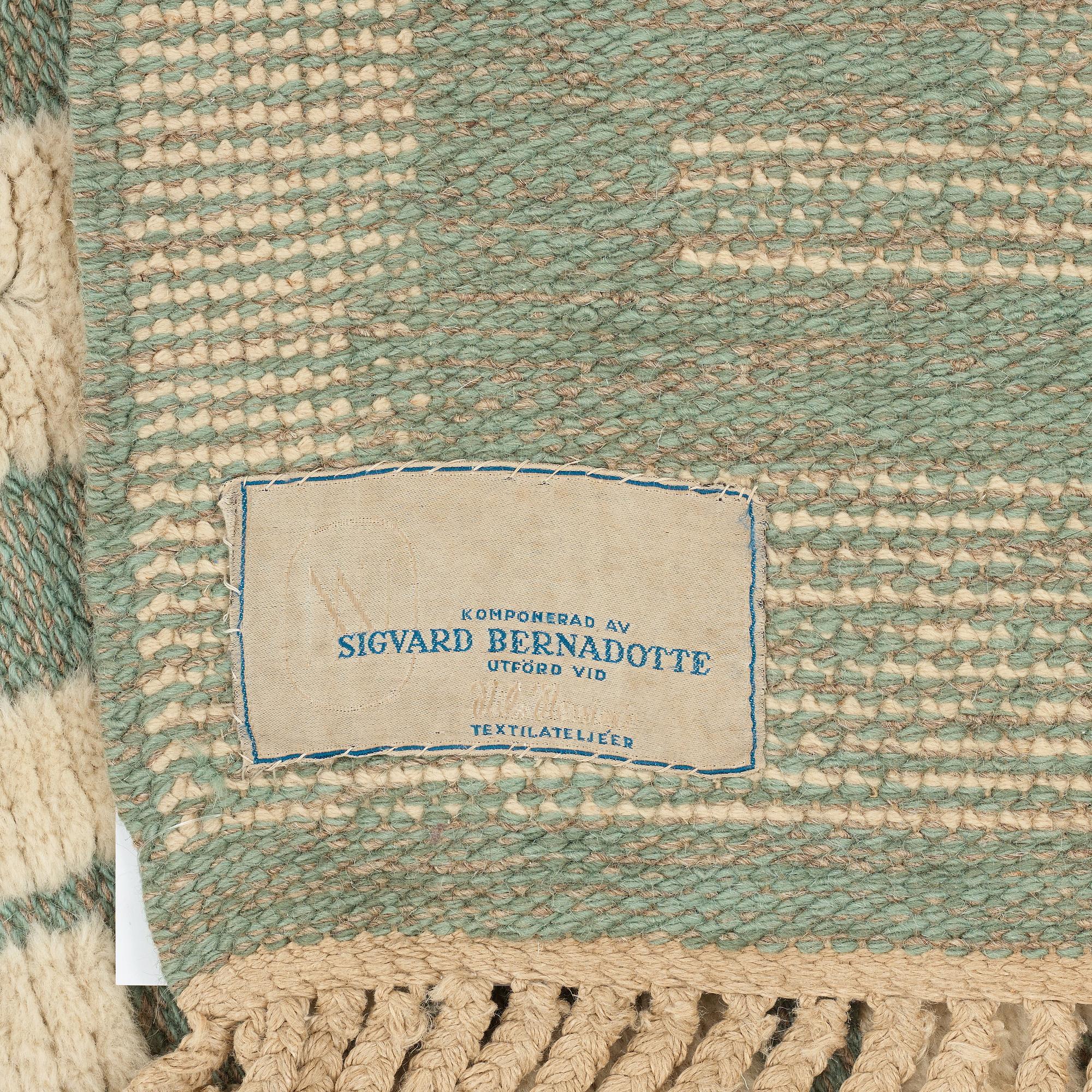 Sigvard Bernadotte, A CARPET, knotted pile in relief, ca 178 x 112 cm, signed SB (Sigvard Bernadotte).