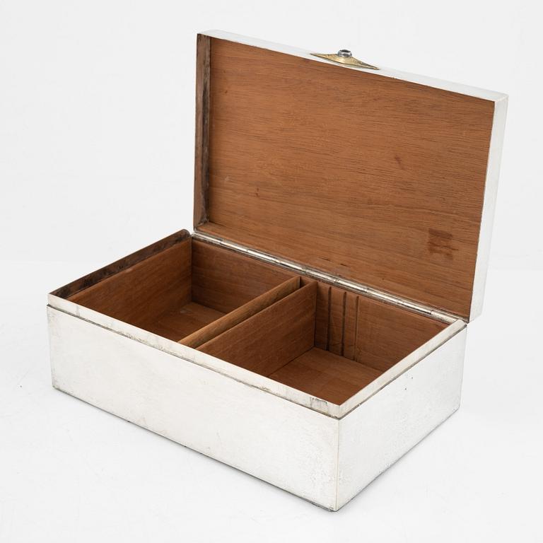 AG Dufva, skrin, silver, Stockholm 1917.