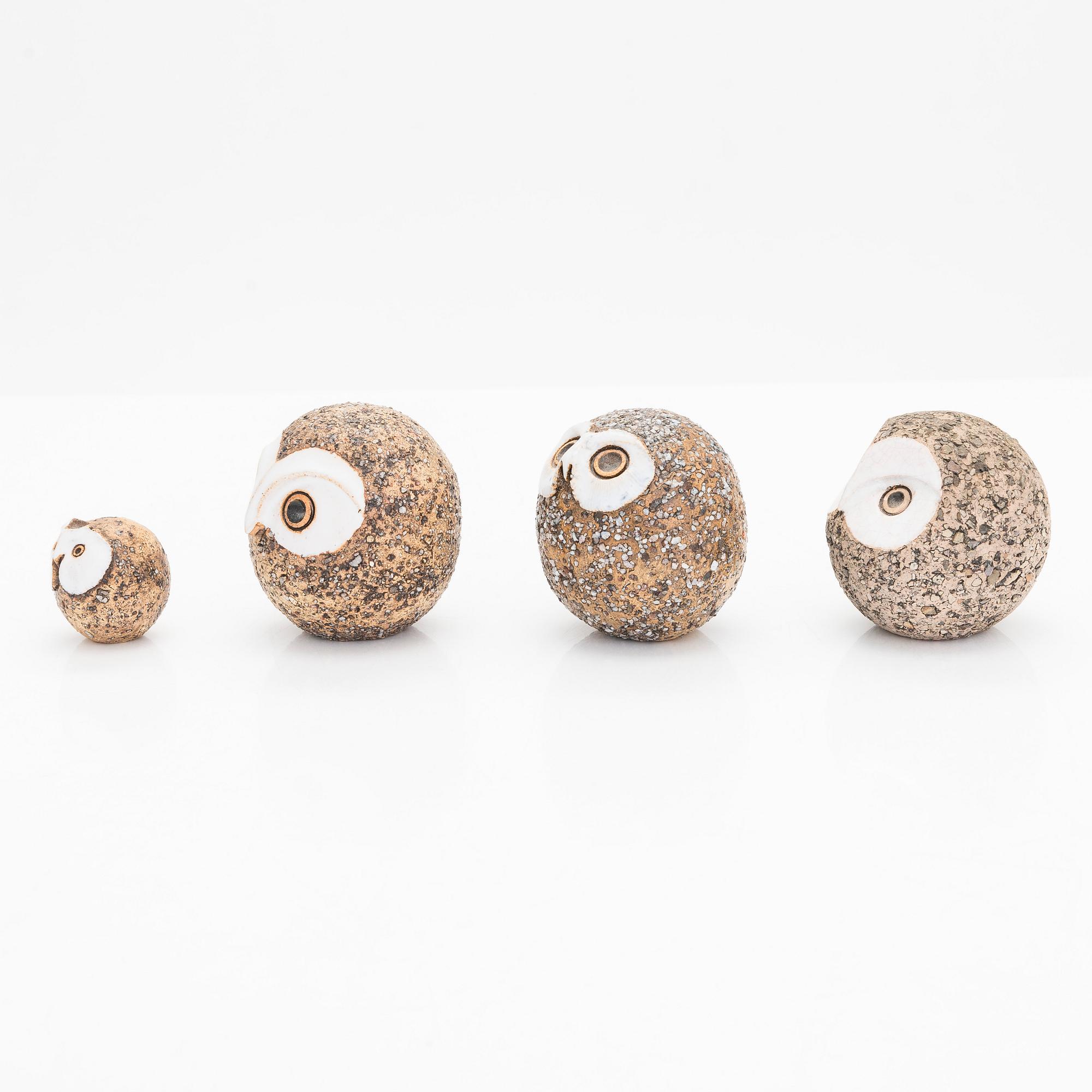 Kaarina Aho, figuriner, keramik, 4 st, signerade Aho Made In Finland.