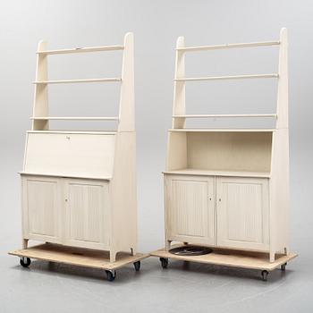 Carl Malmsten, a pair of bookcases, 'Vardags'.