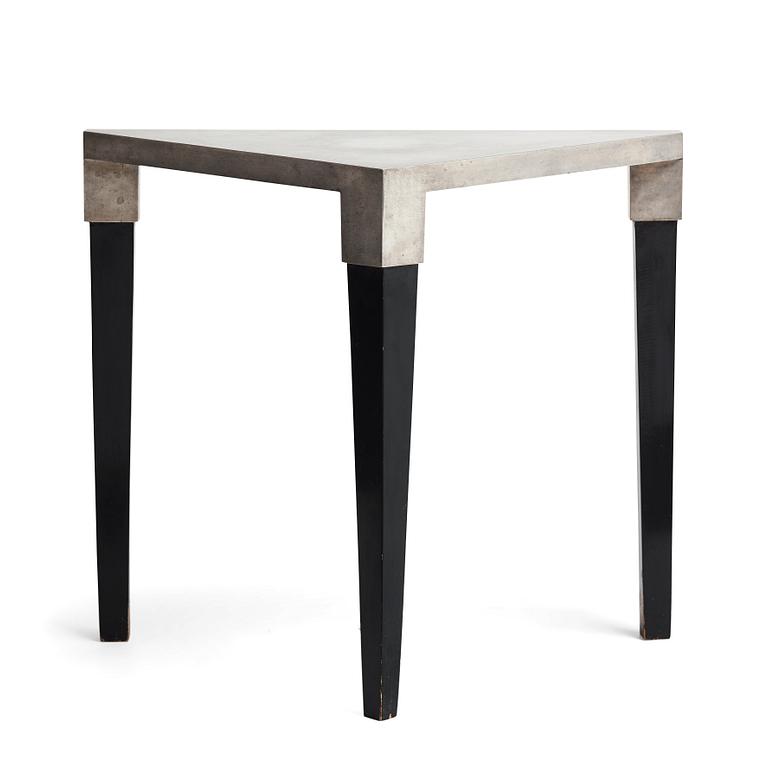 Nils Fougstedt, konsolbord, modell 118, Firma Svenskt Tenn, 1934.