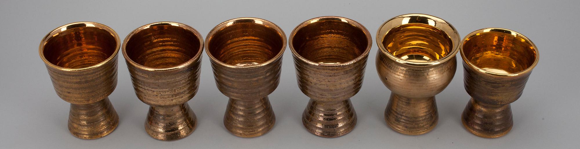 BÄGARE, 6 delar, rödlera, signerade Holger Granbäck, Savitorppa 1970-tal.