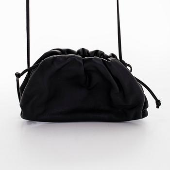 Bottega Veneta, väska, "Mini Pouch".
