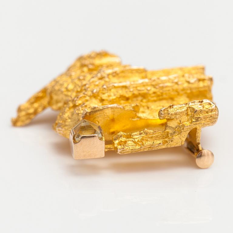 Björn Weckström, Rintaneula "Aquarius", 14K kultaa, akvamariini. Lapponia 1969.
