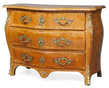862. A Swedish Rococo commode.