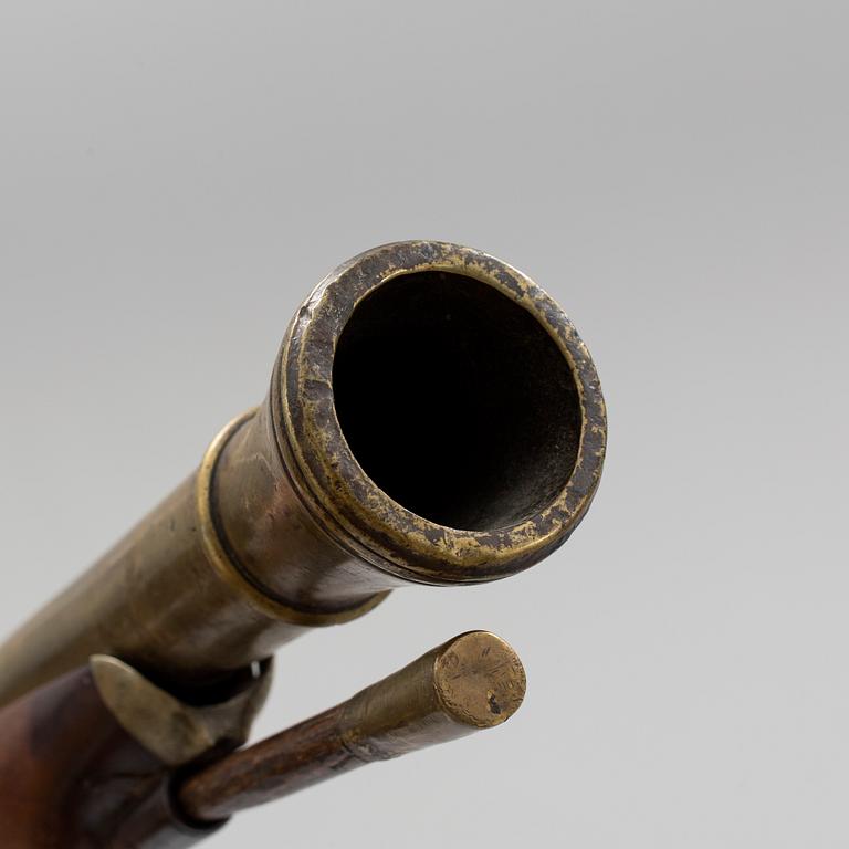 A 19th century blunderbuss.