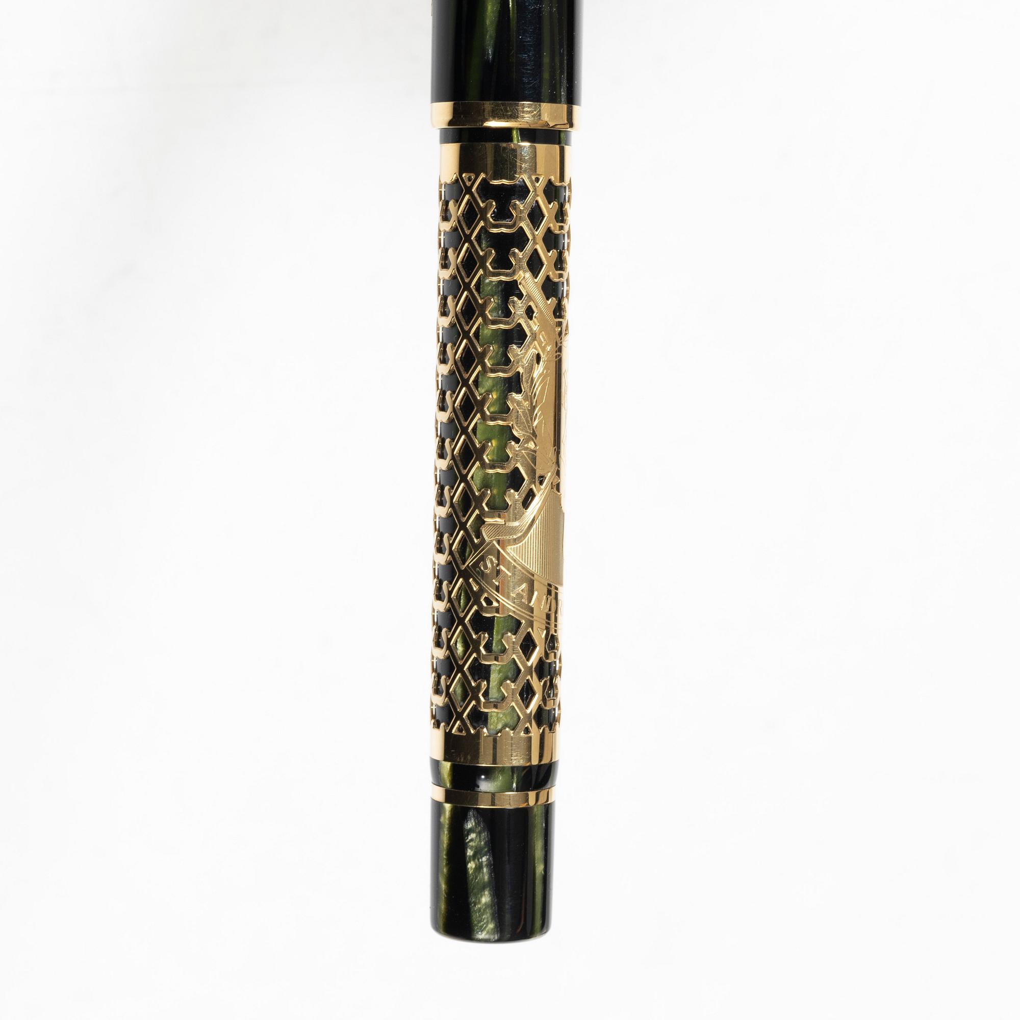 Montegrappa, reservoirpenna, "St Andrews", 18 k guld numrerad 1/7.