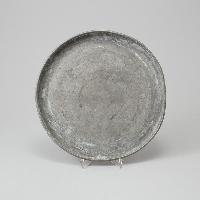 A pewter serving tray mark of FIRMA SVENSKT TENN, Stockholm, 1928.