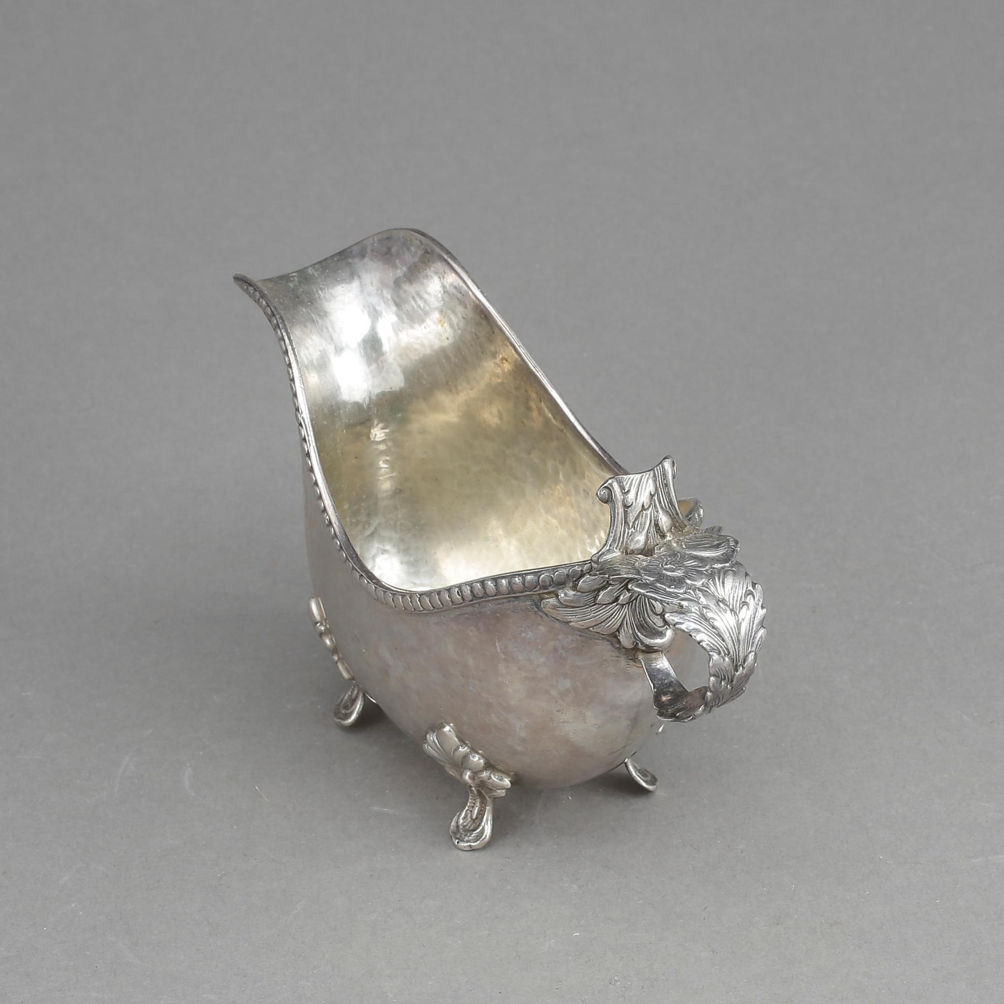 SÅSNÄCKA, silver, rokokostil, svenska importstämplar 1900-talets första hälft. Vikt ca 202 gram.