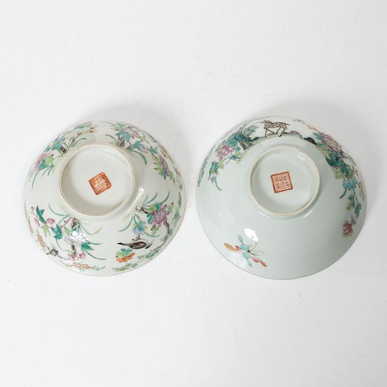 Skålar, sex stycken samt fat, sex stycken, porslin, Kina, sen Qingdynasti / 1900-tal.