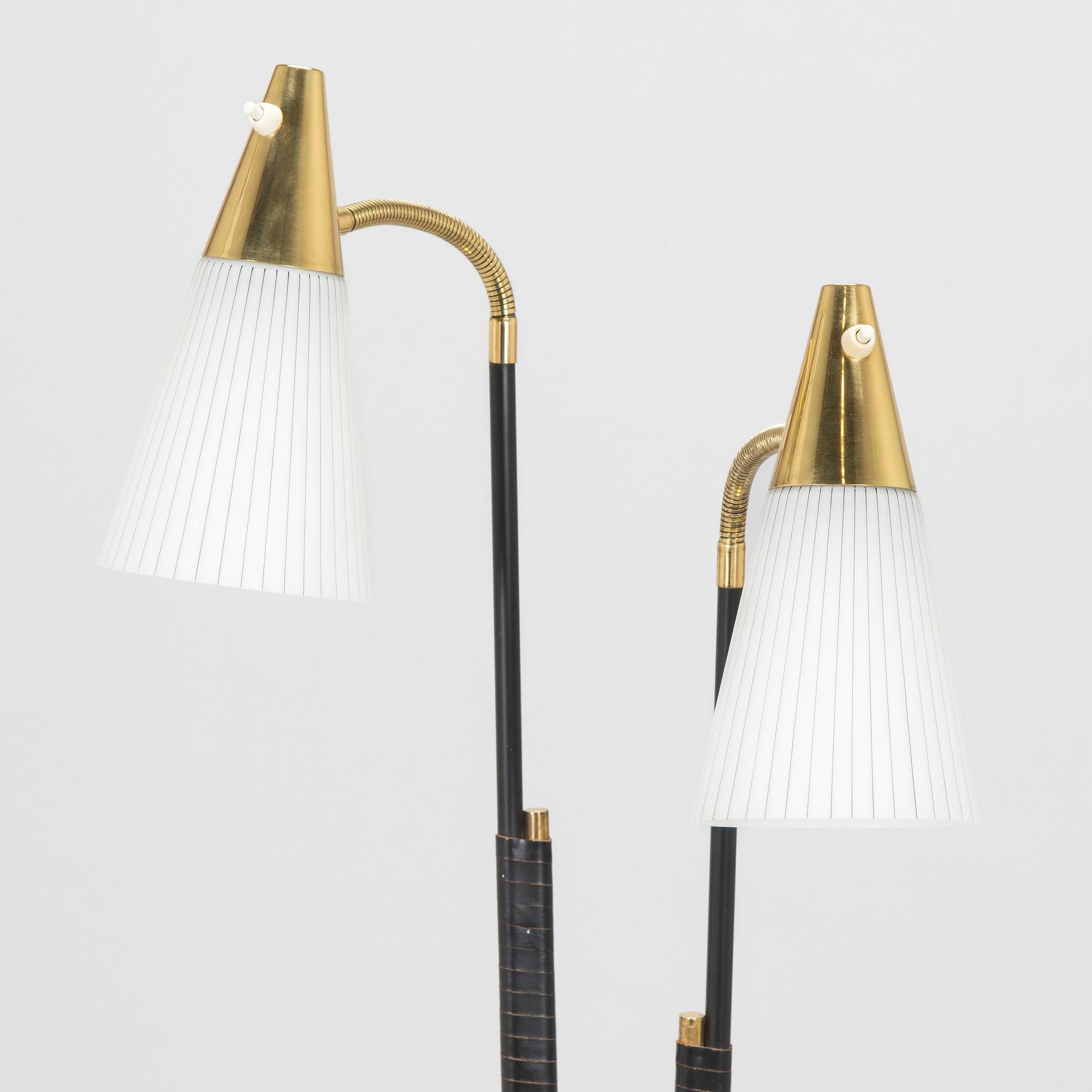 Golvlampa, modell EN 31, Itsu 1900-talets mitt.