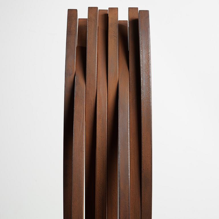 Bernar Venet, "83,5° Arc x 8".