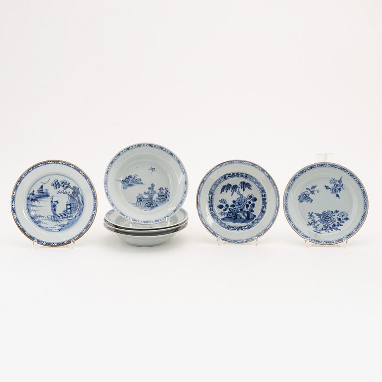 A set set of seven odd blue and white dessert dishes, Qing dynasty, Qianlong (1736-95).