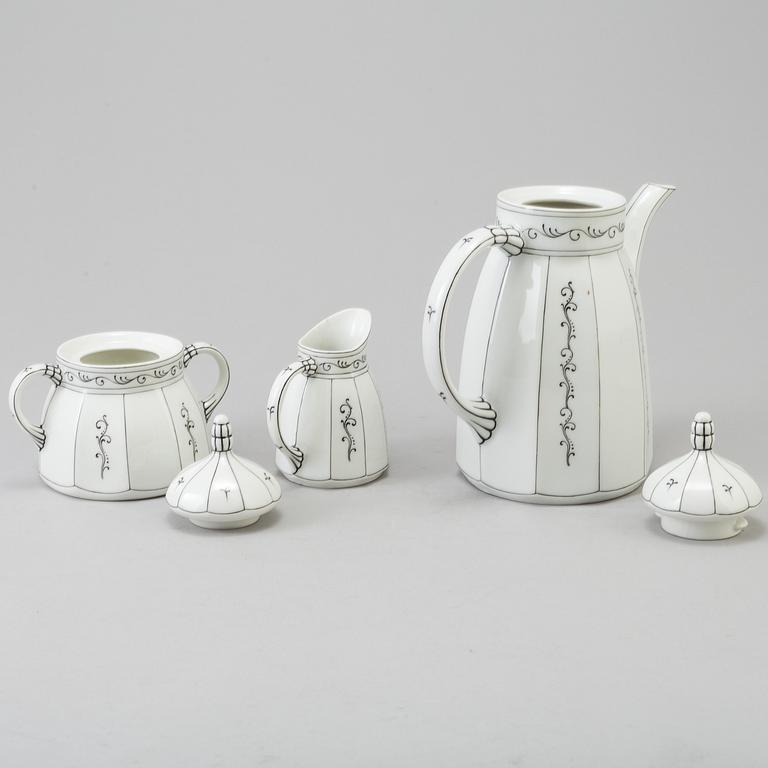 A set of 26 pieces of a coffee service, designed by Einar Forseth, Lidköpings porslinsfabrik, 1920´s.