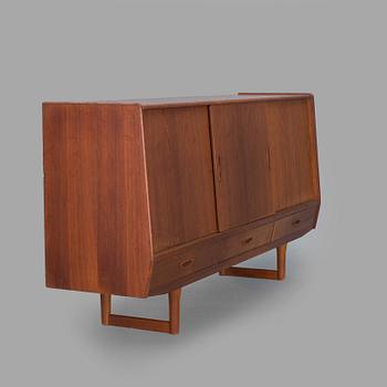SIDEBOARD, teak, 1950-tal.