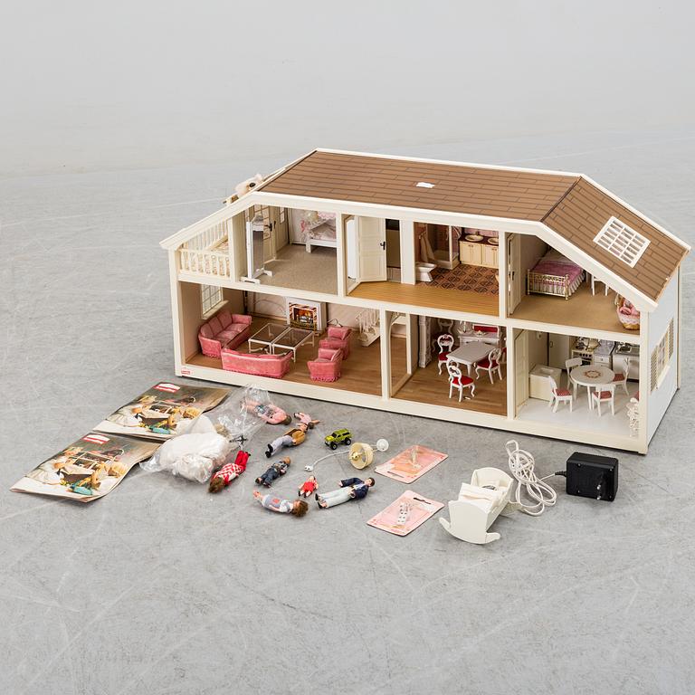 A 1980's Lundby dollhouse.