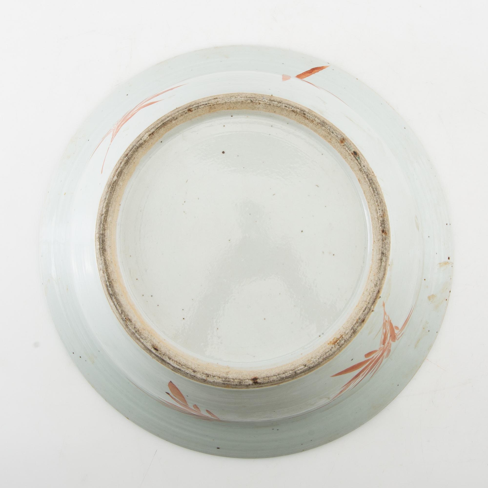 Wash basin China late 19th century/early 20th century porcelain.