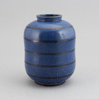 WILHELM KÅGE,  a stoneware vase, 'Argenta', 1079, Gustavsberg.