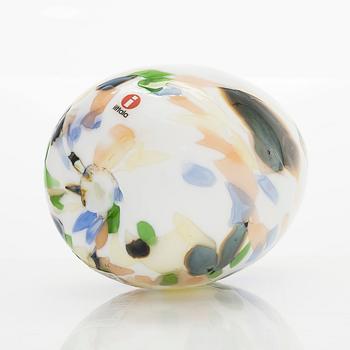 Oiva Toikka, vuosilintu ja muna 2014, "Leppärastas", signeerattu O. Toikka Nuutajärvi.