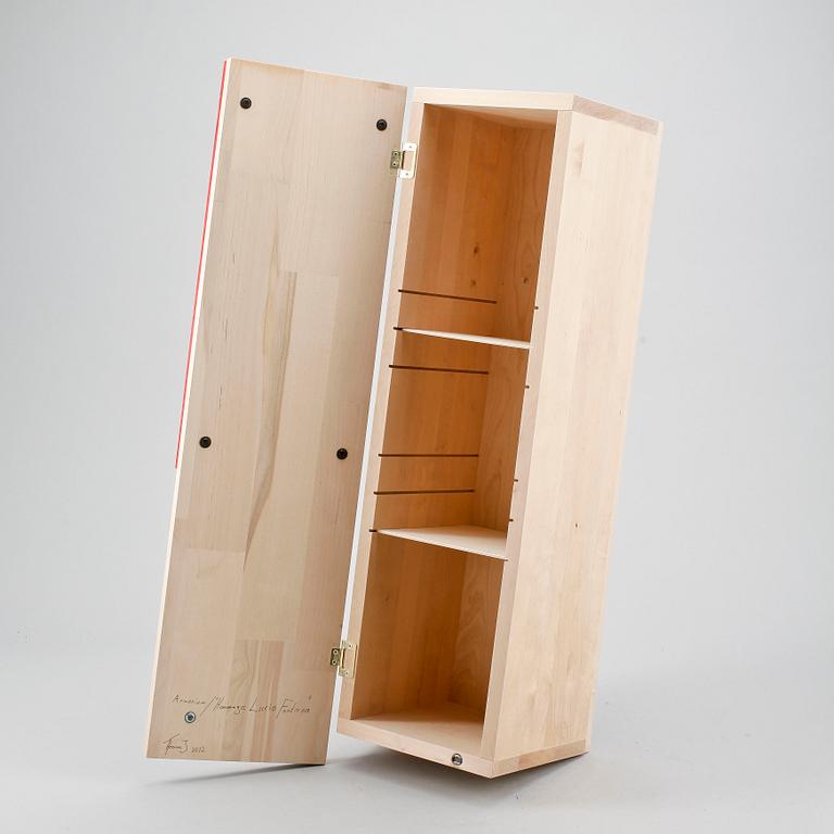 VÄGGSKÅP, "Hommage Lucio Fontana", Thomas Johansson, Armarium, 2012.