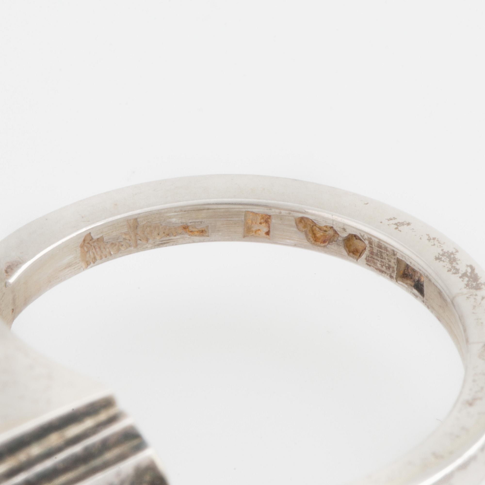 A silver ring by Wiwen Nilsson, Lund, 1944 set with step-cut quartz.