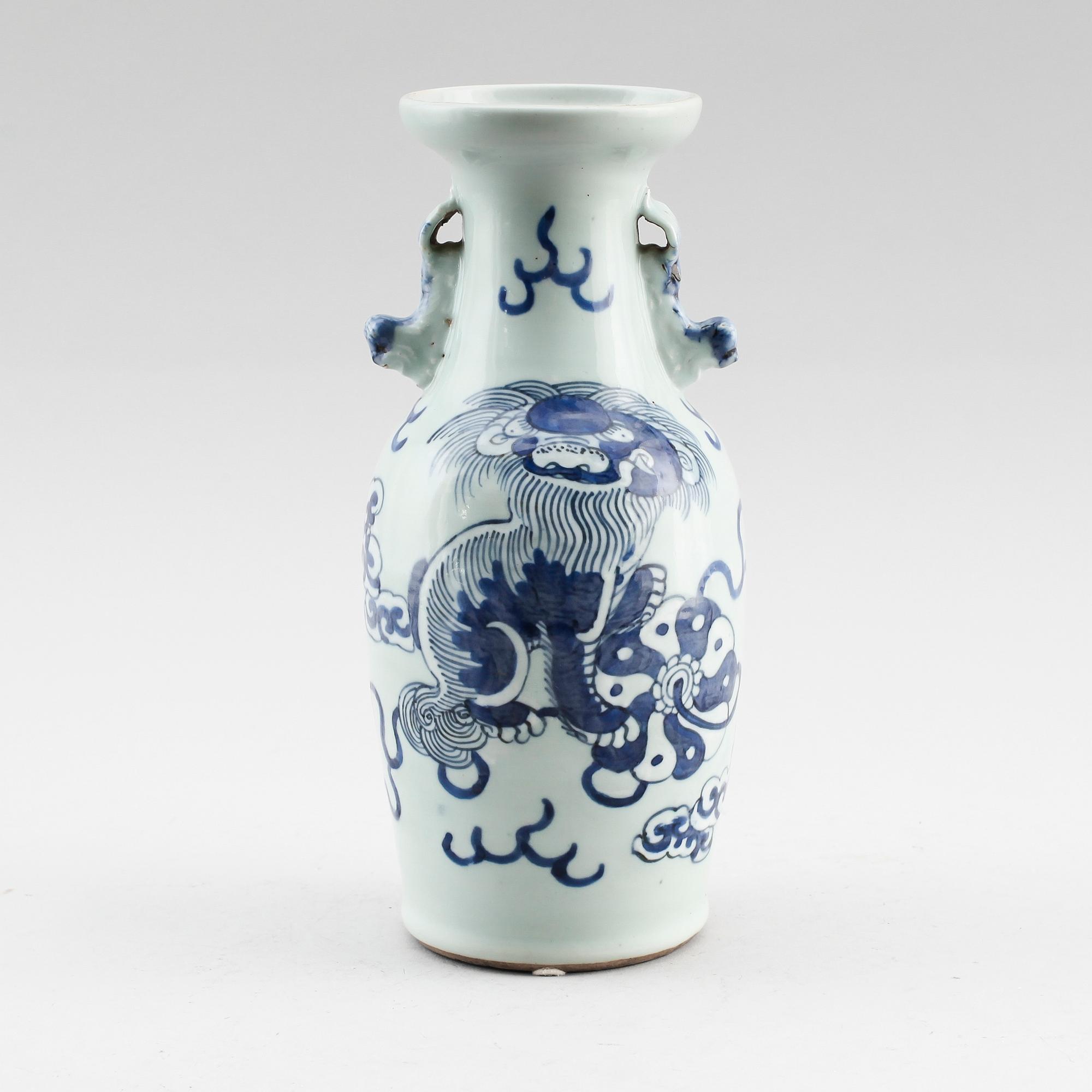 VAS, porslin, Kina, 1800-/1900-tal.