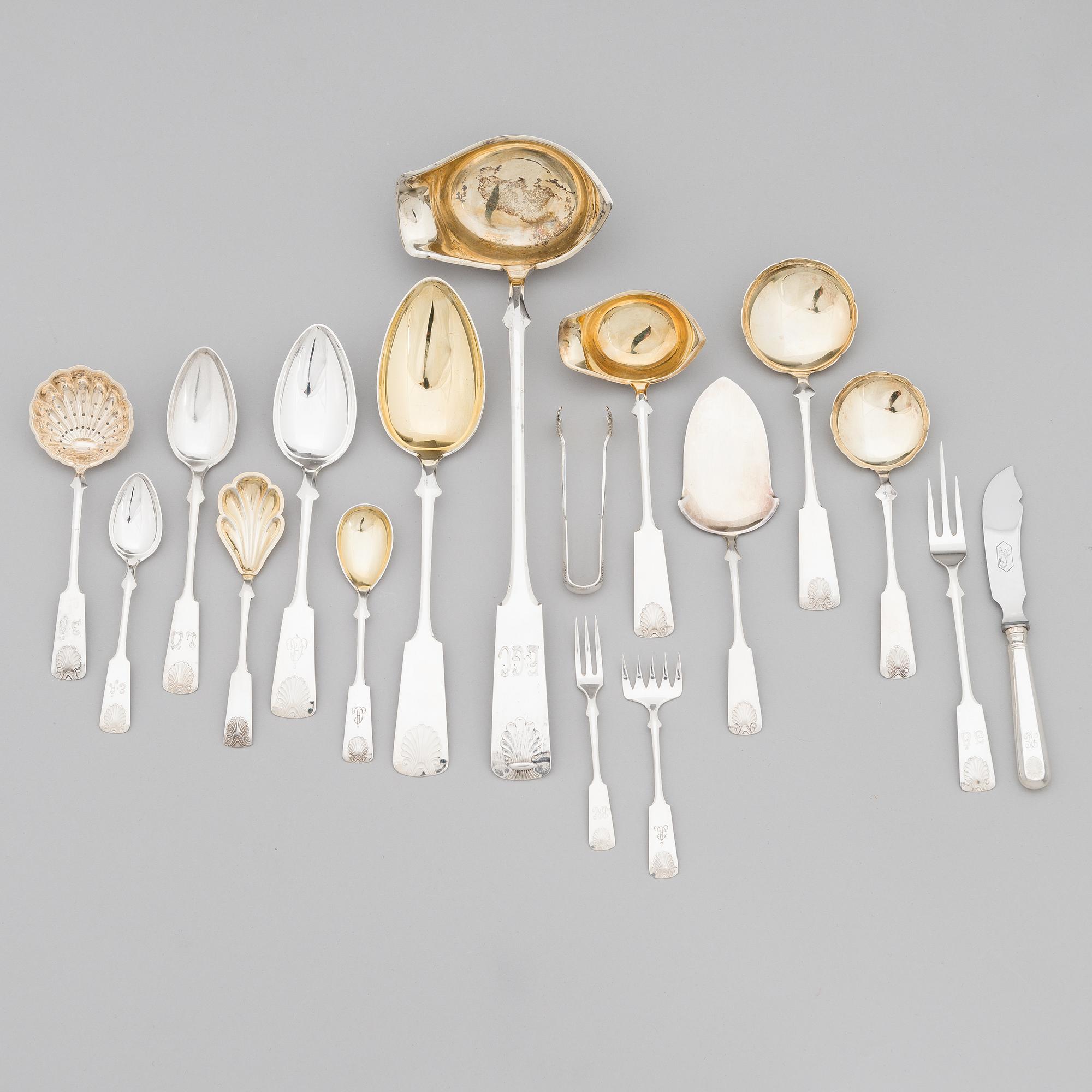 A 52-piece set of silver cutlery with seashell decoration, Finnish hallmarks 1922-1949.