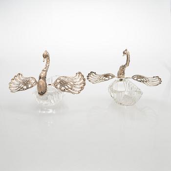 Serveringskålar, ett par, sterling silver och glas, 1900-talets mitt.