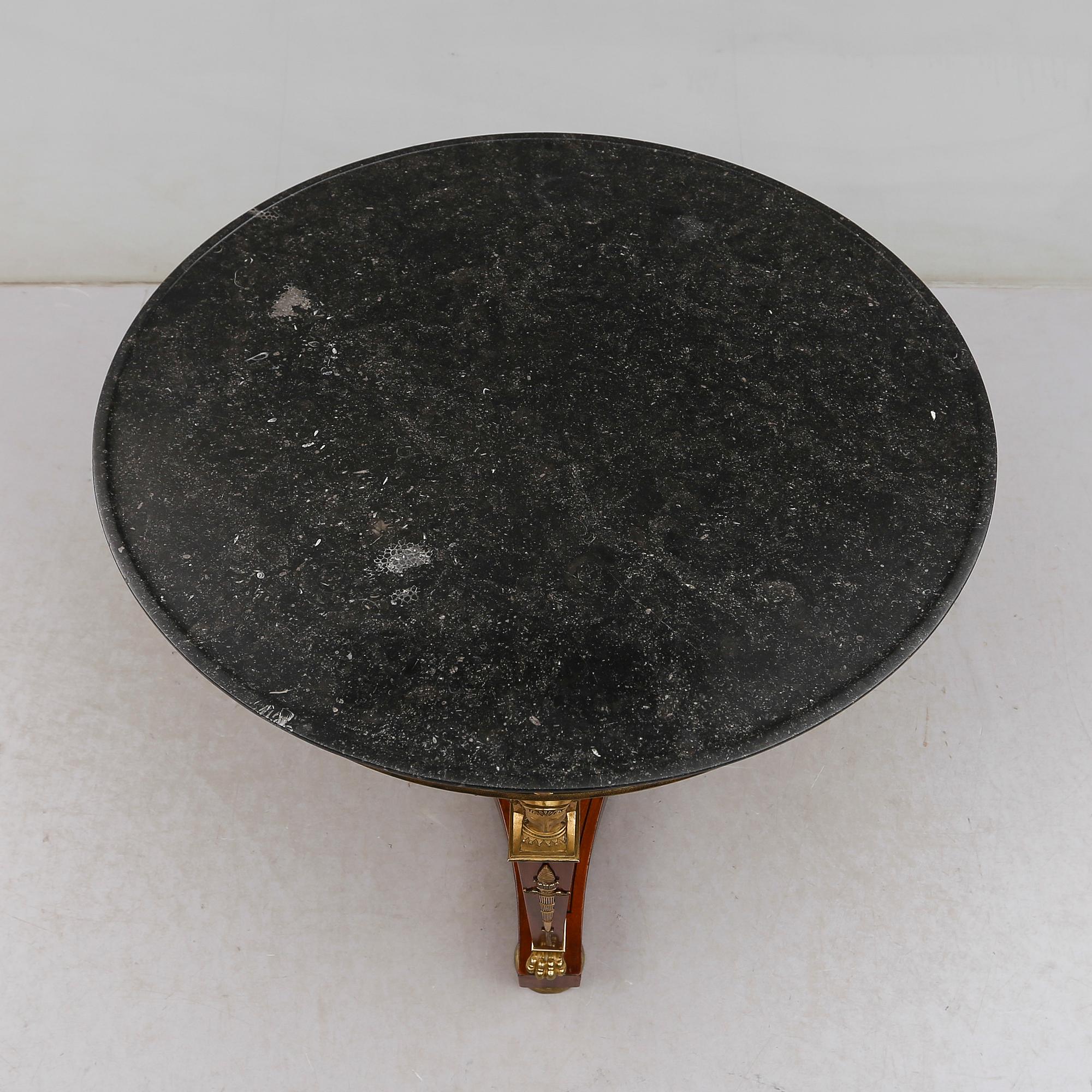 SALONGSBORD, empirestil, omkring år 1900.