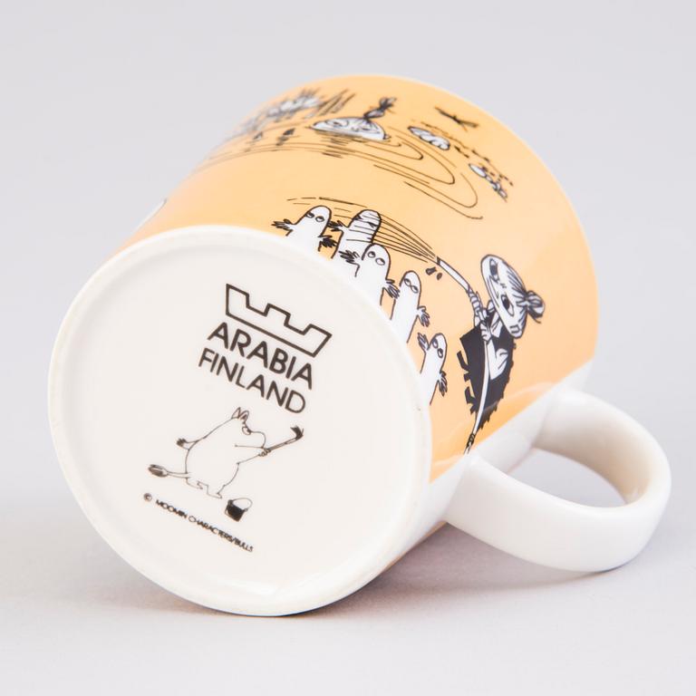 MOOMIN-MUG, porcelain, 'Mug dark yellow',  Moomin Characters, Arabia 1991-1996.