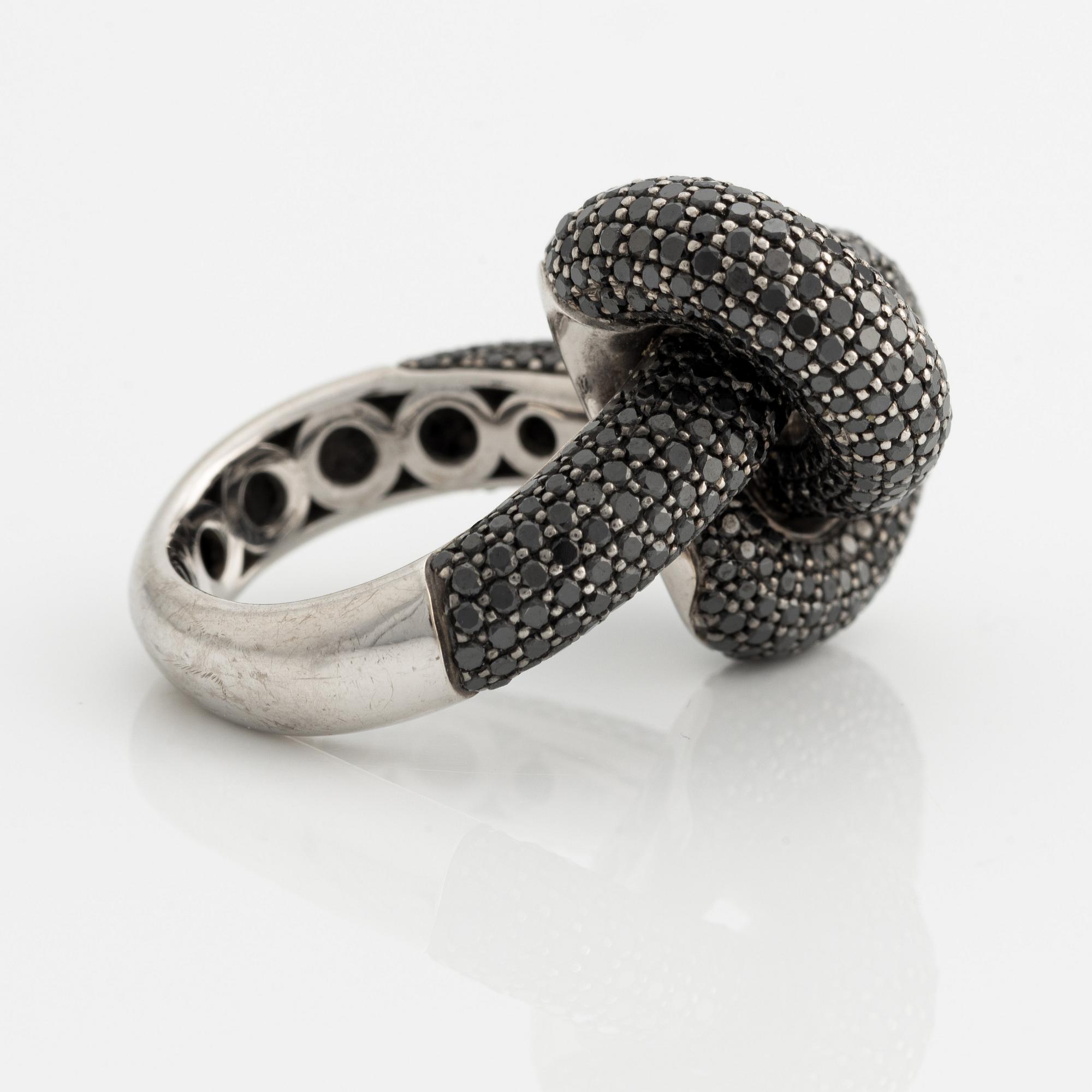 An Engelbert ring "The Legacy Knot" large, 18K white gold with black diamonds.