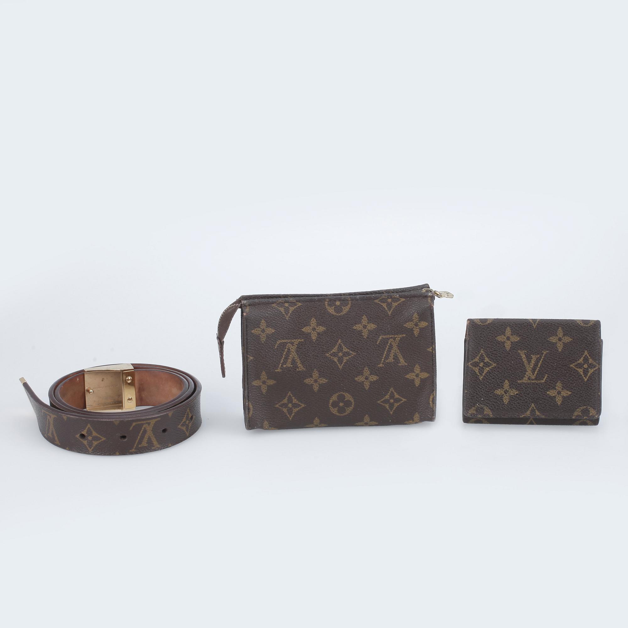 SKÄRP, PLÅNBOK, BÖRS, 3 st, Louis Vuitton.