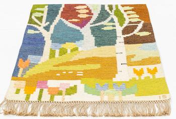 Ingegerd Silow, a flat weave 'Björkhage' rug, Eric Ewers AB, signed IS, 84 x 123 cm.