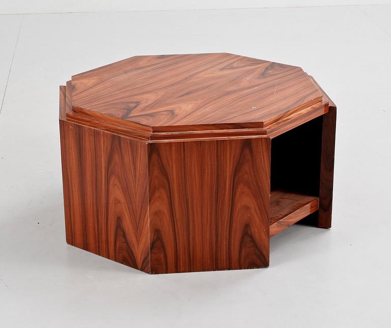 SOFFBORD, Art-Deco-stil, sent 1900.