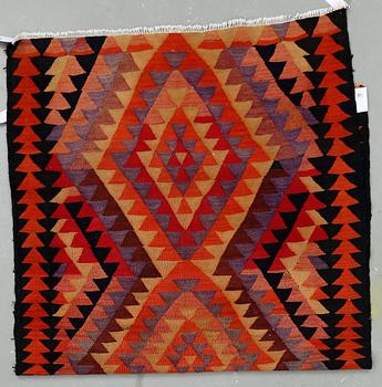 MATTA, Kelim, semiantik. Ca 252x140 cm.
