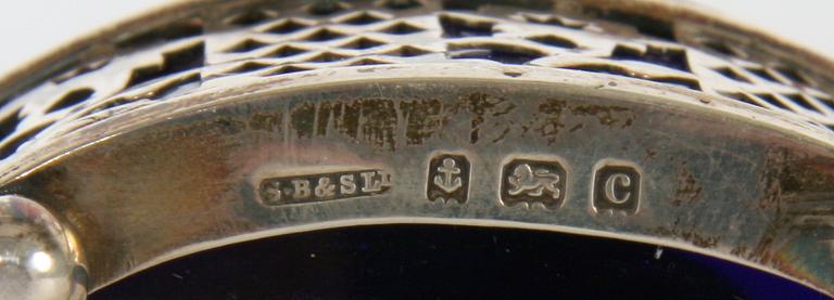 SENAPSKANNA, STRÖARE och DOSA MED LOCK, silver.