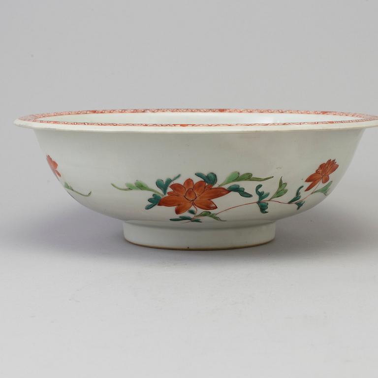 SKÅL, kompaniporslin. Qingdynastin, Qianlong (1736-95).