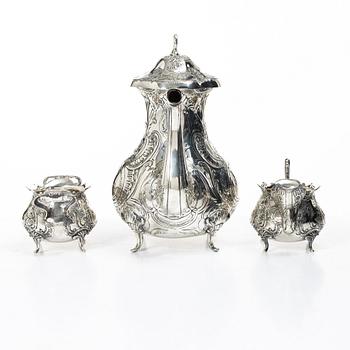 Coffee service, 3 pieces, silver, Rococo style, Gewe Silvervarufabriken Ab, Malmö 1976–78.