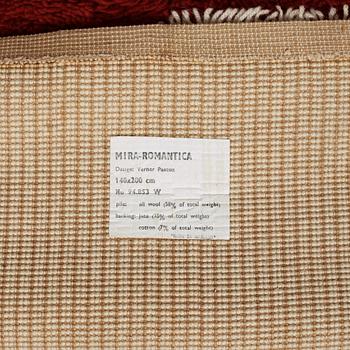 MATTA. "Square, Multi colour". Maskingjord rya. 199,5 x 137 cm. Komponerad av Verner Panton.