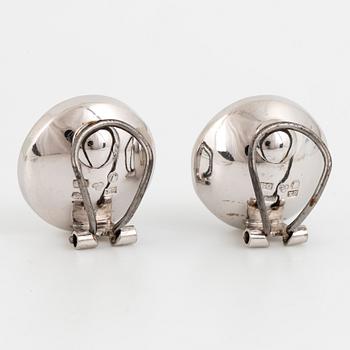 18K white gold mabe pearl earrings.