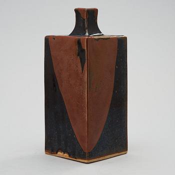 A stoneware vase attributed to Shoji Hamada, Japan 1960's.