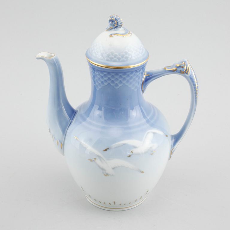 SERVISDELAR, 37 st, porslin, "Måsen", Bing & Gröndahl, Danmark, 1900-talets andra hälft.