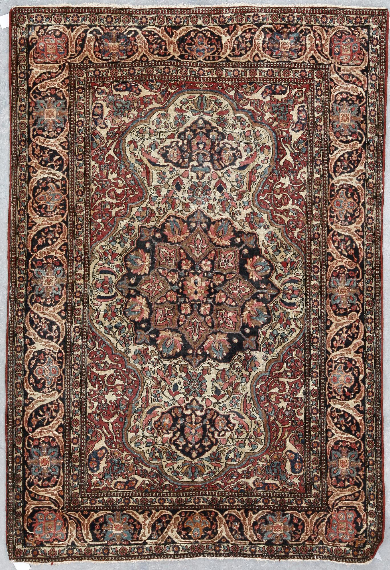 MATTA, semiantik Meshad, ca 201x138 cm.