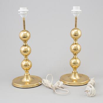 A pair of brass 1970s table lamps.