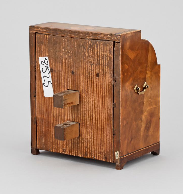 MINIATYRSEKRETÄR, 1800-tal.