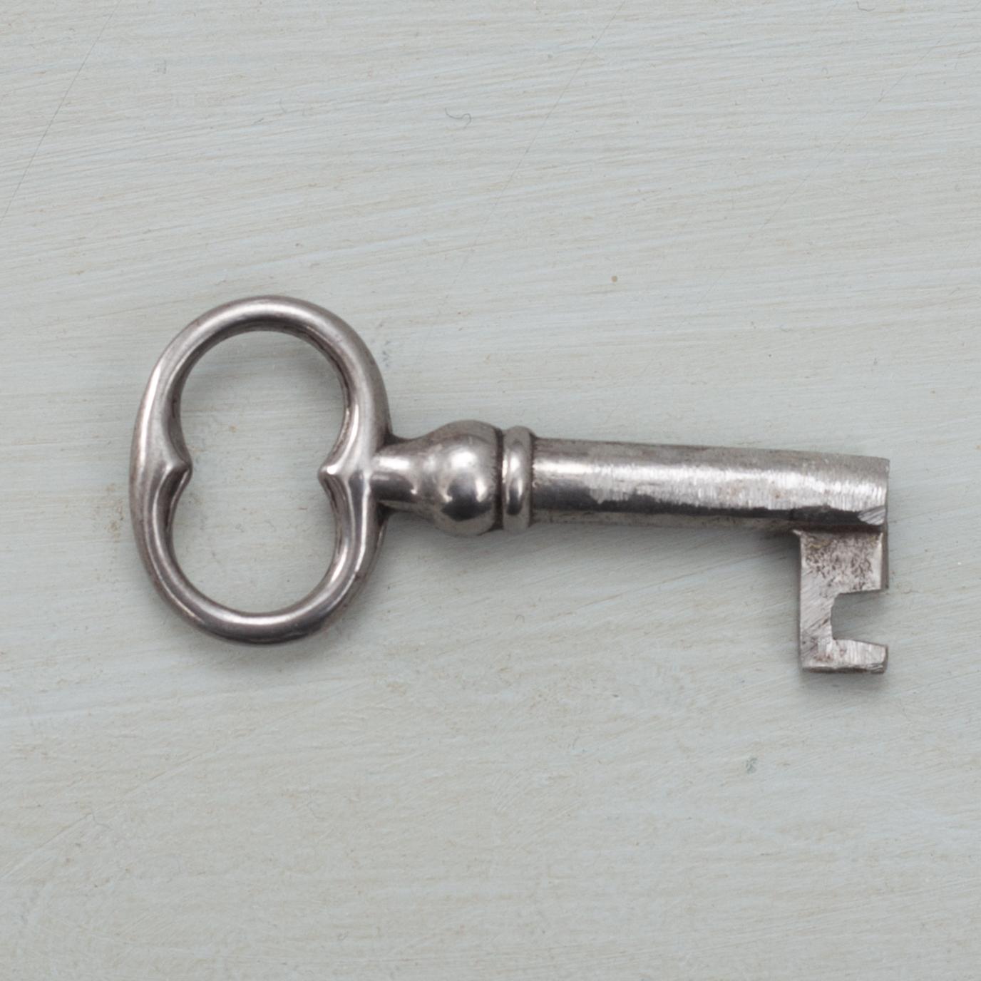 A dressing table, first half of the 19th century.