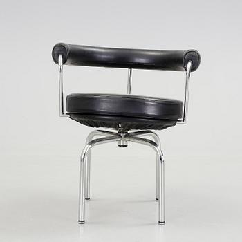 SNURRFÅTÖLJ, "LC7", Le Corbusier, Pierre Jeanneret och Charlotte Perriand, Cassina.