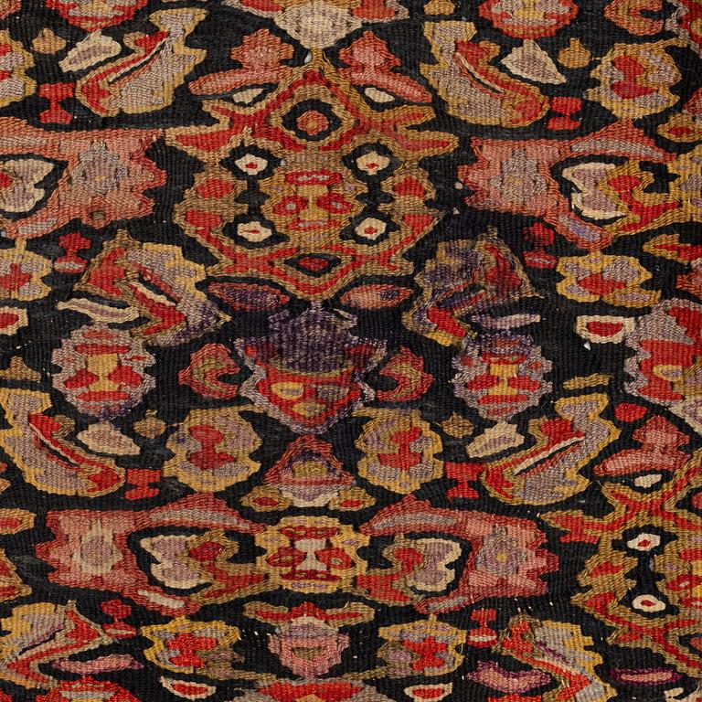 Carpet, kilim, Senneh, semi-antique. approx. 330 x 210.