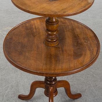 A mahogny Dumbwaiter, 19th century.